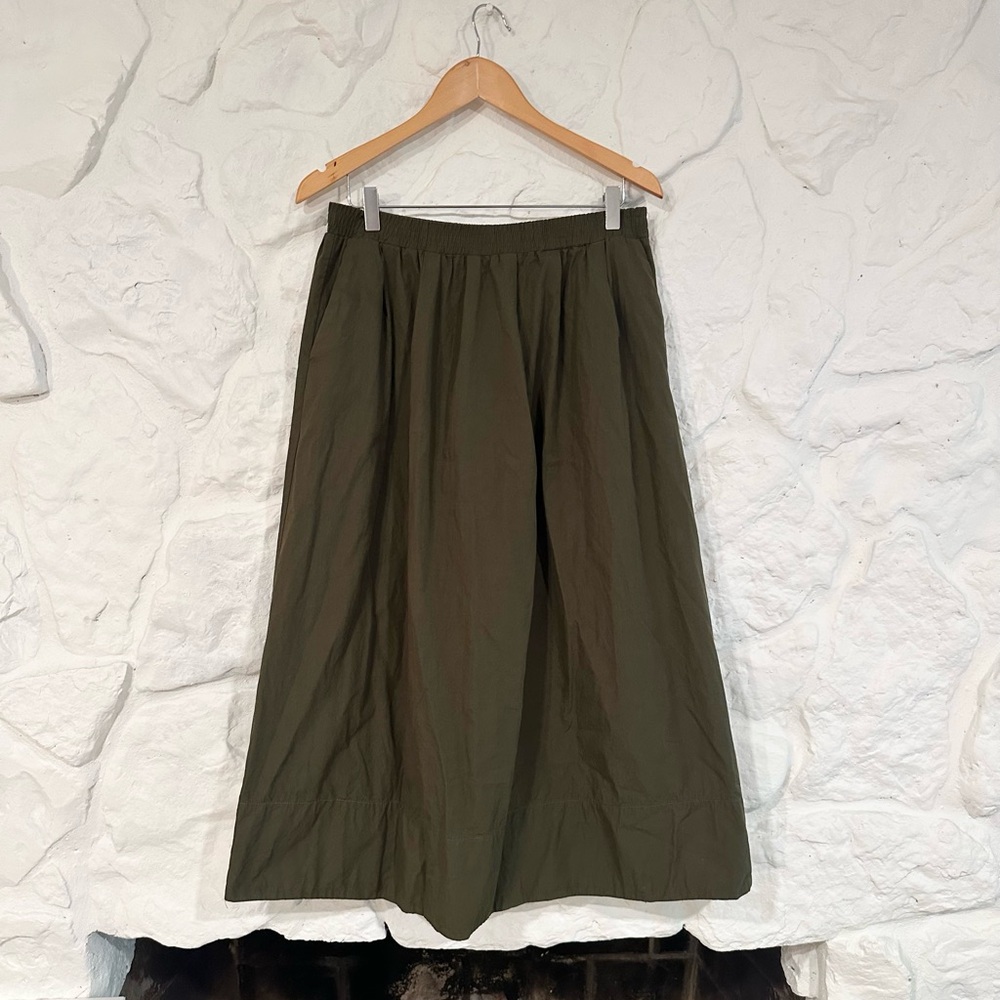 Zara Green Midi A-Line Pleated Skirt
